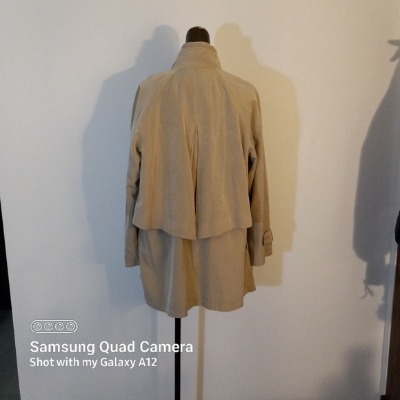 Women's Short trench coat / raglan / spring fall light jacket (vintage 1990s) - Picture 4 of 15